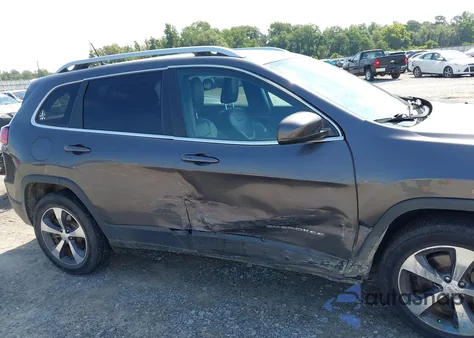 2019 Jeep Cherokee Limited 4X4 z USA, uszkodzony, nr VIN 1C4PJMDX4KD303627